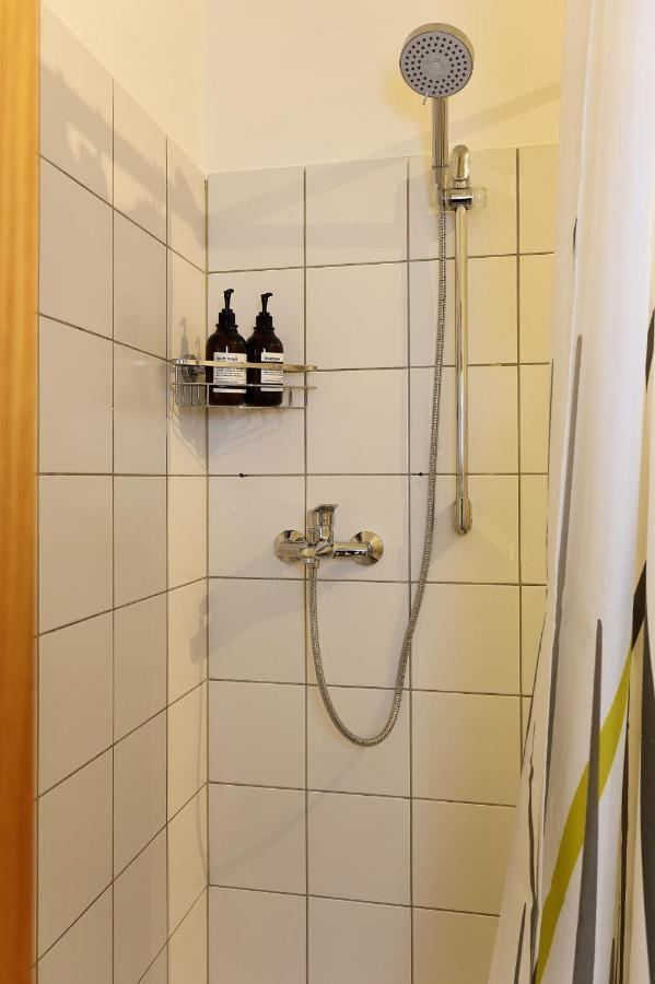 *City, Naehe Hbf, Kingsizebetten, Fitnessecke* Duisbourg Extérieur photo